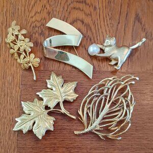 Five Monet Brooch Style Pins